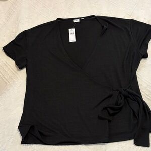 GAP Black Short Sleeve Wrap Top